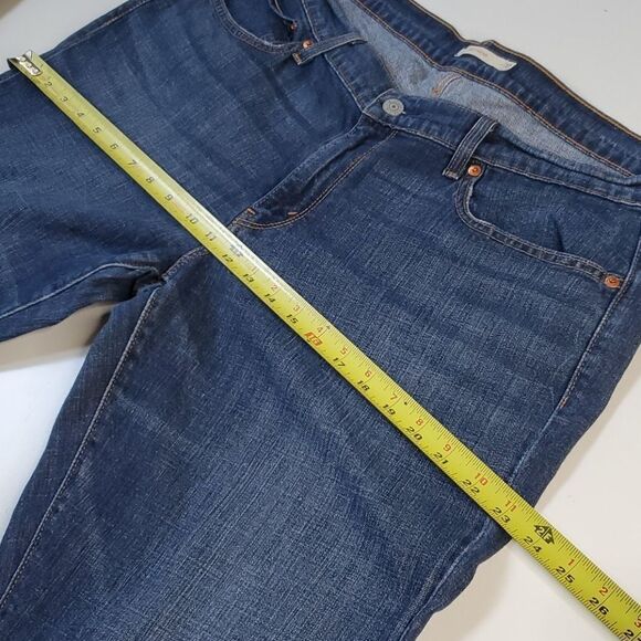 33 LEVI'S RED TAB BOYFRIEND short cropped JEANS - Picture 10 of 12